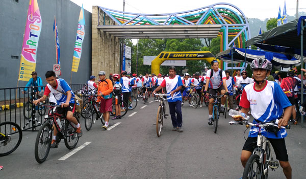 Meriahnya Open Fun Bike 2016 Ultah ke-42 New Armada Magelang